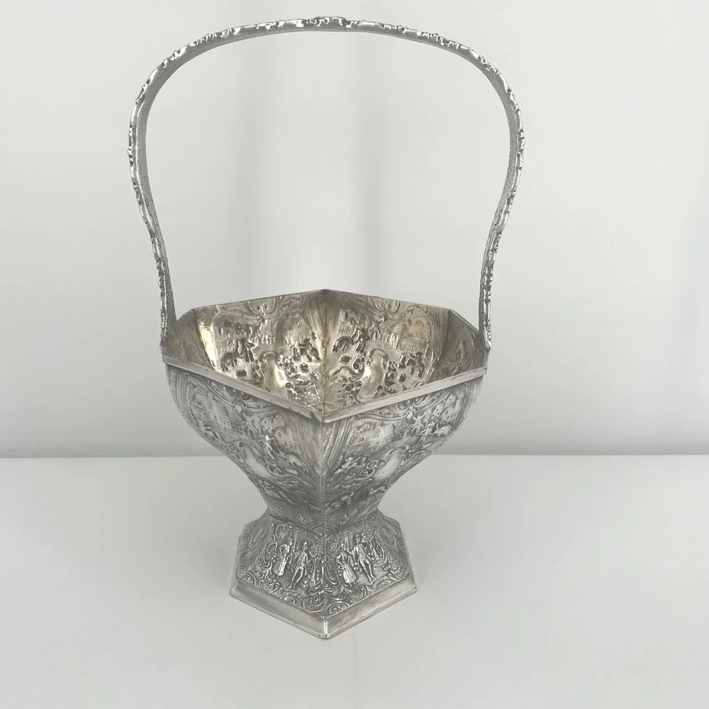 International Silver Co Antique Wedding Basket Silverplate Repousse Ornate Tall